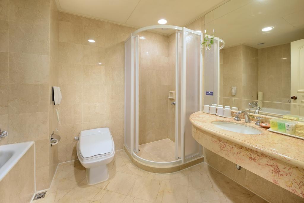 Le Midi Hotel Chitou Lugu Εξωτερικό φωτογραφία